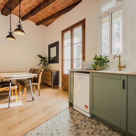 Magalhaes - Trad Flat In Poble Sec, Near Ramblas Barcelona Kültér fotó
