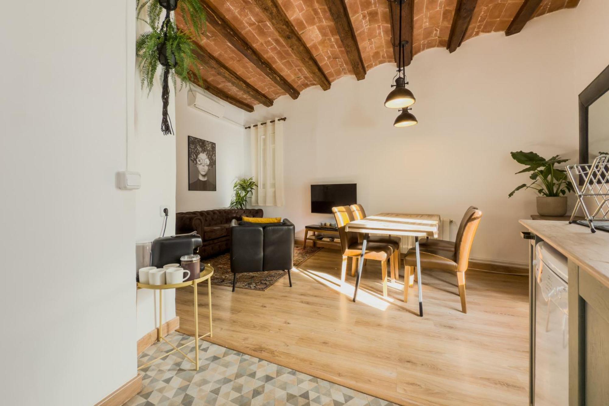 Magalhaes - Trad Flat In Poble Sec, Near Ramblas Barcelona Kültér fotó