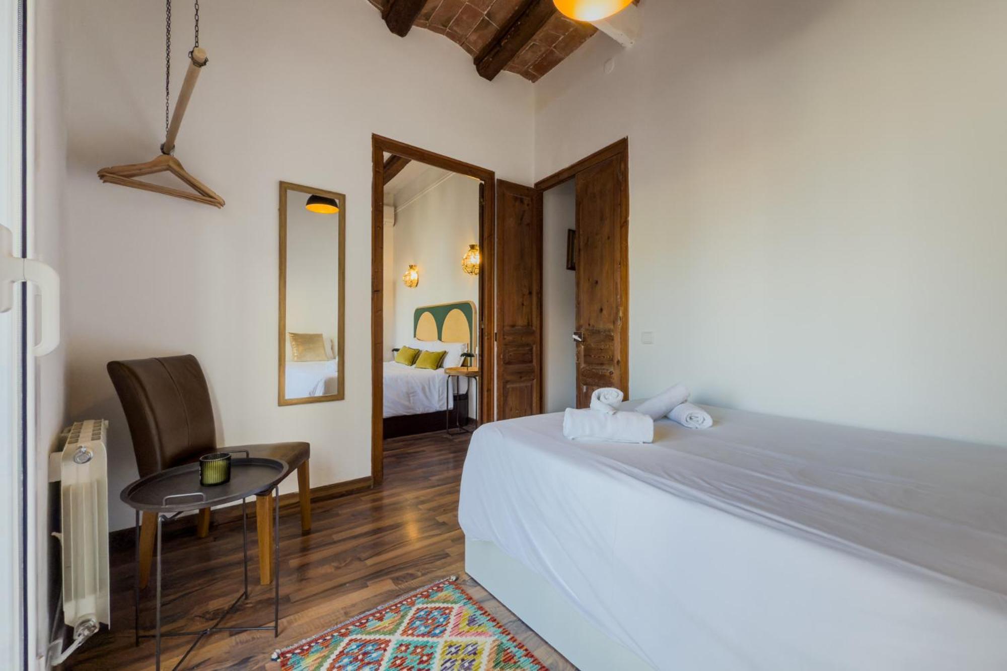 Magalhaes - Trad Flat In Poble Sec, Near Ramblas Barcelona Kültér fotó