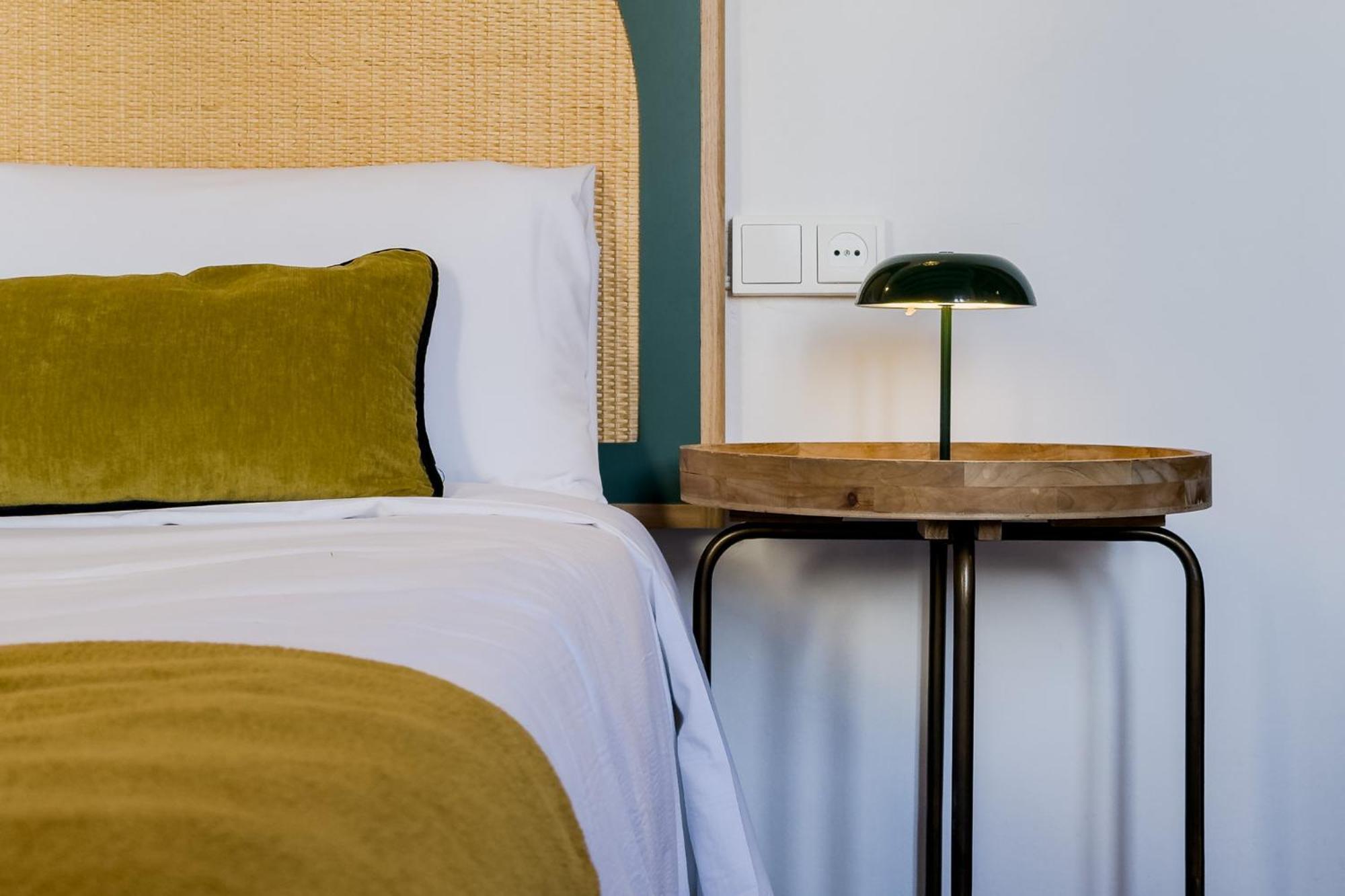 Magalhaes - Trad Flat In Poble Sec, Near Ramblas Barcelona Kültér fotó