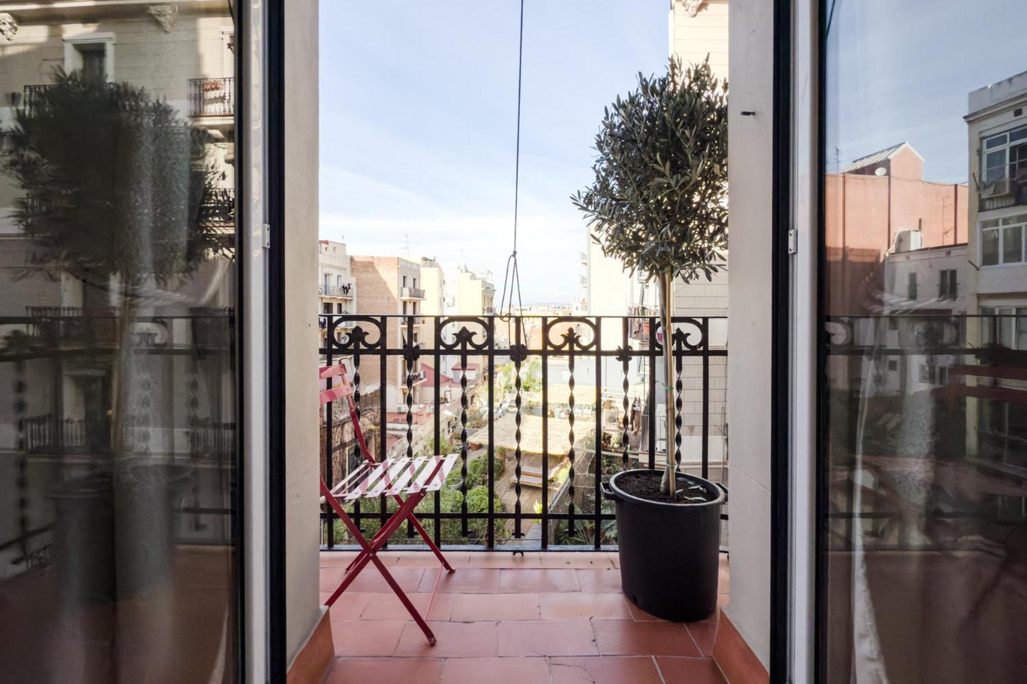 Magalhaes - Trad Flat In Poble Sec, Near Ramblas Barcelona Kültér fotó